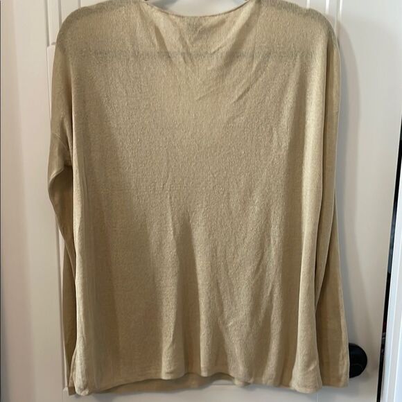 Theory Cream V-Neck Sweater Relaxed Fit - Picture 5 of 5